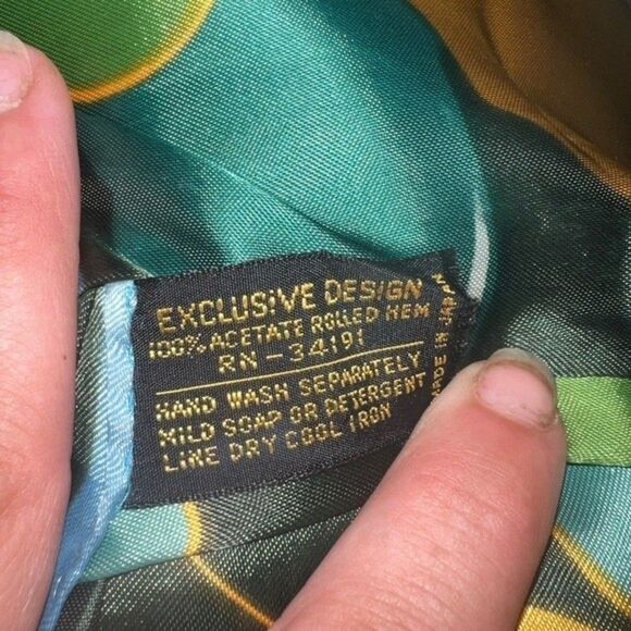 Vintage Exclusive Design Women's Scarf/Wrap | RN34191 | Rolled Hem - Picture 3 of 4